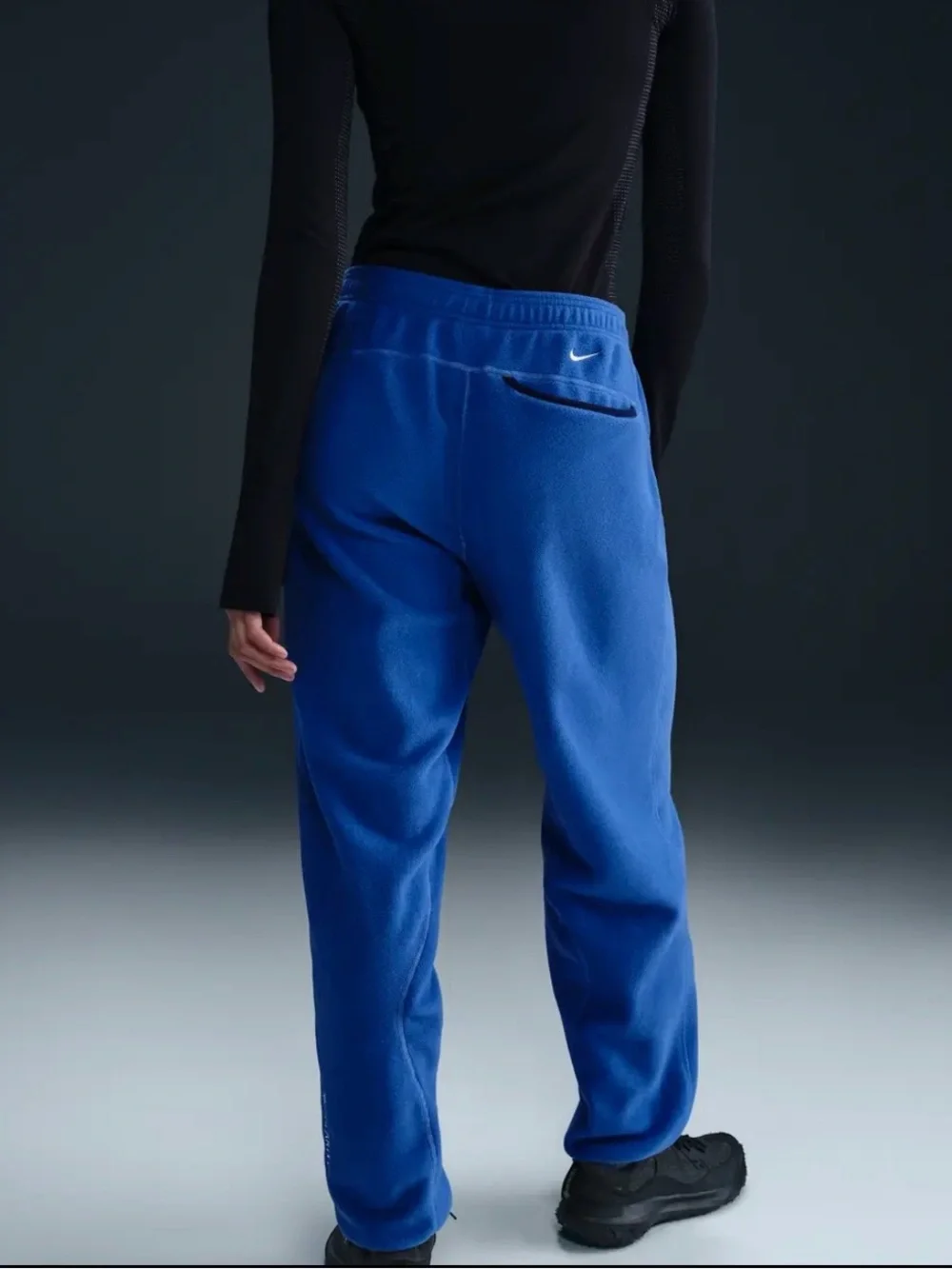 NWT Nike ACG Women’s Blue Fleece Jogger Pants Size M Therma Fit Trail Hiking
